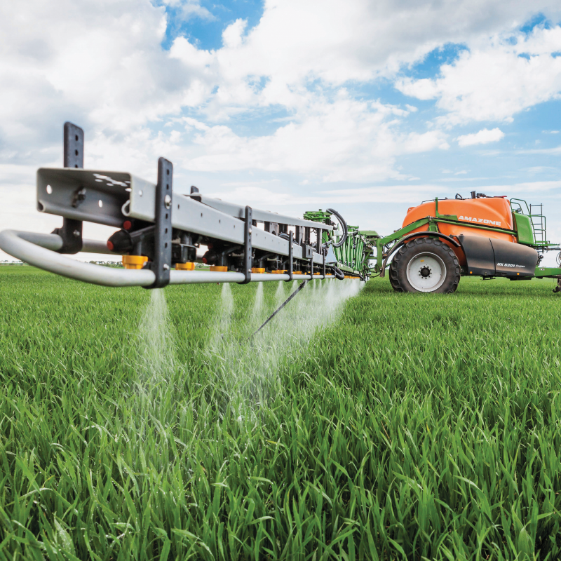 Amazone UX Sprayer