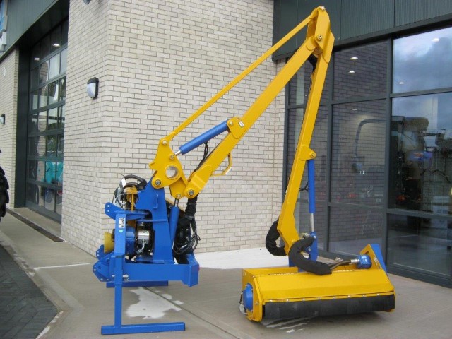 21169312 - Bomford Turner Kestrel Hedgecutter