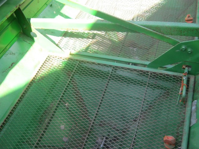 21170721 - Amazone ZAM2701 Fertiliser Drill