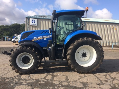 31161222 - New Holland T7.190 Range Command Tractor