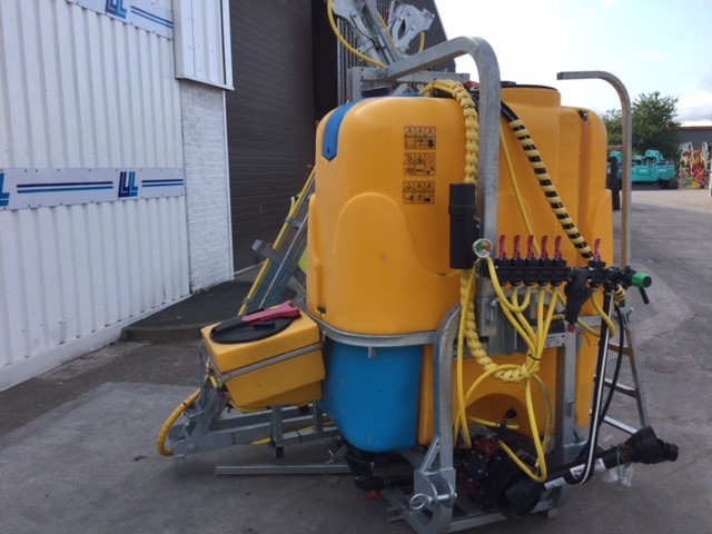 31164867 - Jarmet 1000L Sprayer