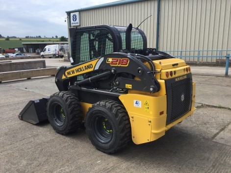 31167866 - New Holland L218 Skidsteer