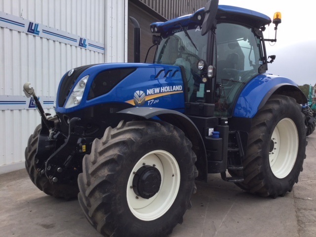 31167995 - New Holland T7.120 Side Winder Tractor