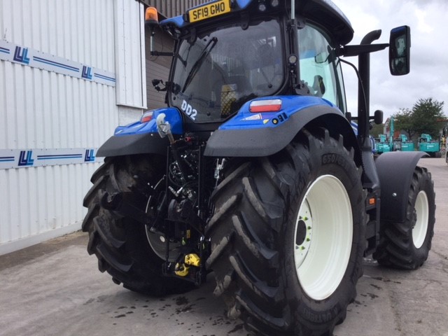 31169485 - New Holland T6.180 Tractor