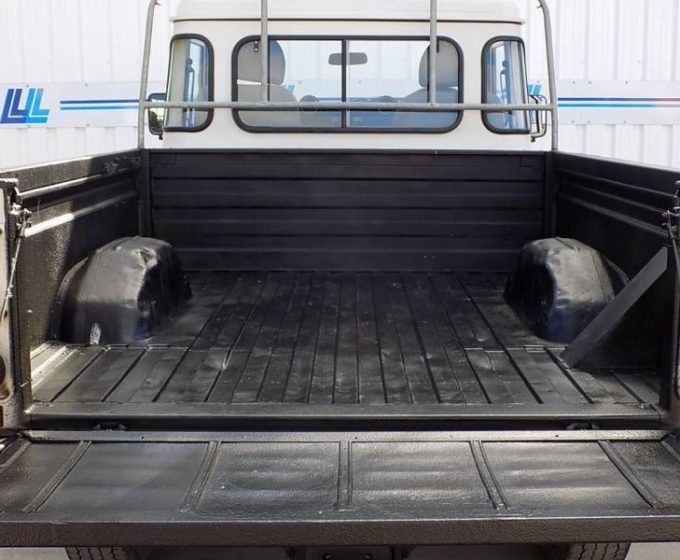 31170065 - AF09 HMA - Land Rover Defender Hard Top TDC - £9995 +VAT