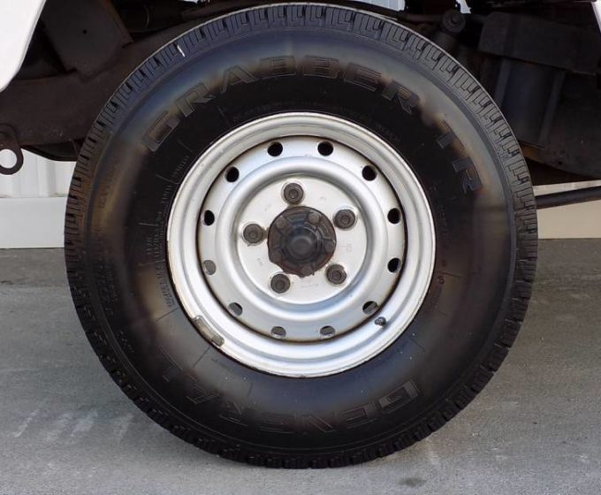 31170065 - AF09 HMA - Land Rover Defender Hard Top TDC - £9995 +VAT