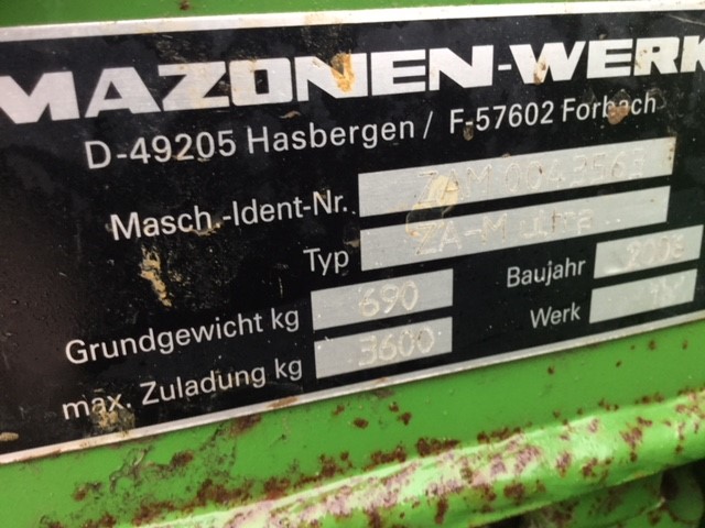 31170367 - Amazone ZAM3000 Ultra Fertiliser Spreader