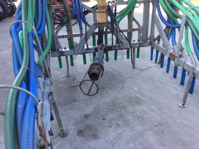 31172670 - SlurryKat 9000 9M Dribble Bar