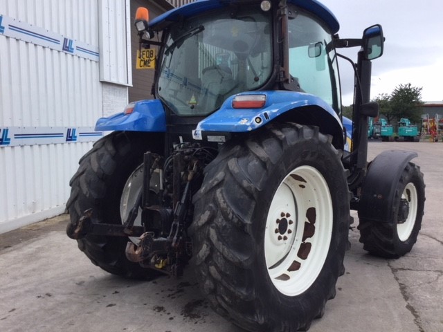 31173136 - New Holland T6030 Delta Tractor