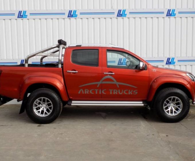 31173607 - GV66 HWK - Isuzu D-MAX 2.5TD Arctic Trucks AT35 Double Cab 4X4 Auto - £24995 +VAT