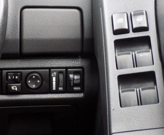 31173607 - GV66 HWK - Isuzu D-MAX 2.5TD Arctic Trucks AT35 Double Cab 4X4 Auto - £24995 +VAT
