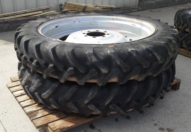 41163560 - Row Crop Wheels
