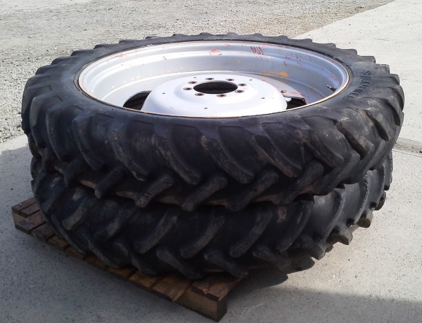 41163560 - Row Crop Wheels