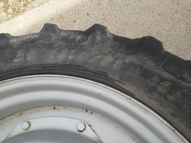 41163560 - Row Crop Wheels