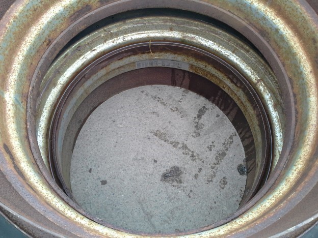 41166795 - Stocks Dual Wheels 16.9 X 38