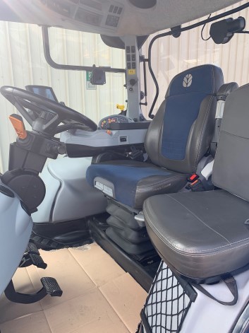 41169762 - New Holland T7.210 Tractor