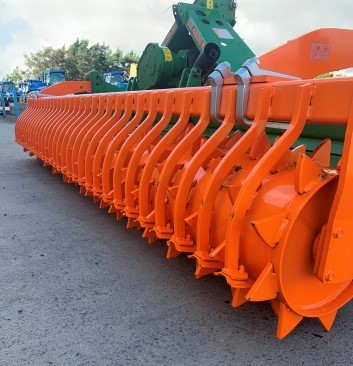 41170628 - Amazone KG4000 Power Harrow