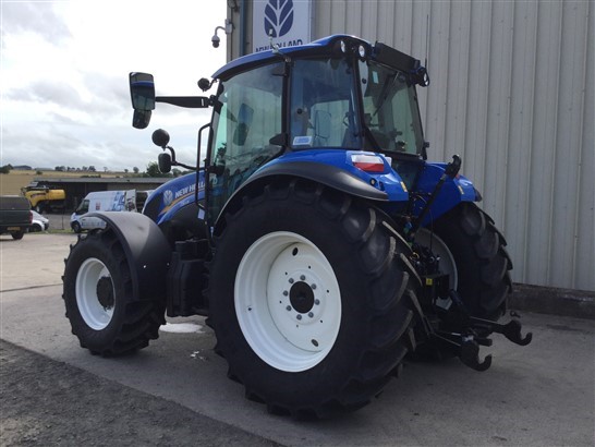 41170845 - New Holland T5.105 Tractor