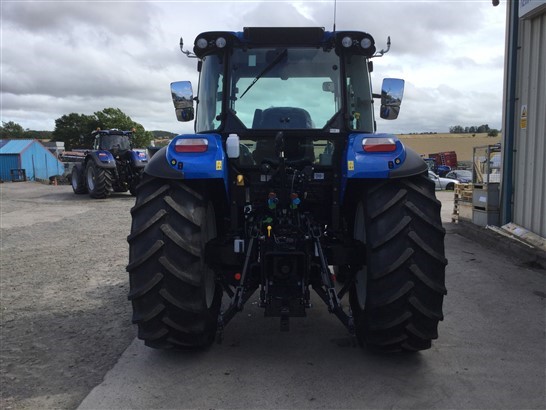 41170845 - New Holland T5.105 Tractor