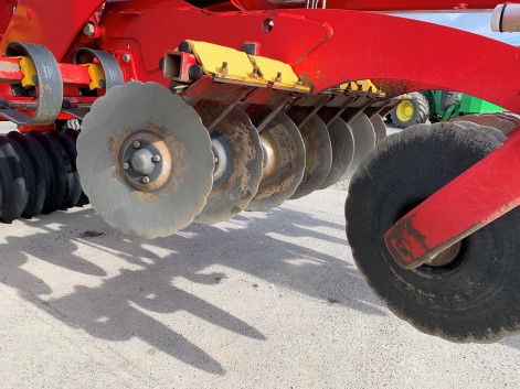 41174143 - Vaderstad CR500