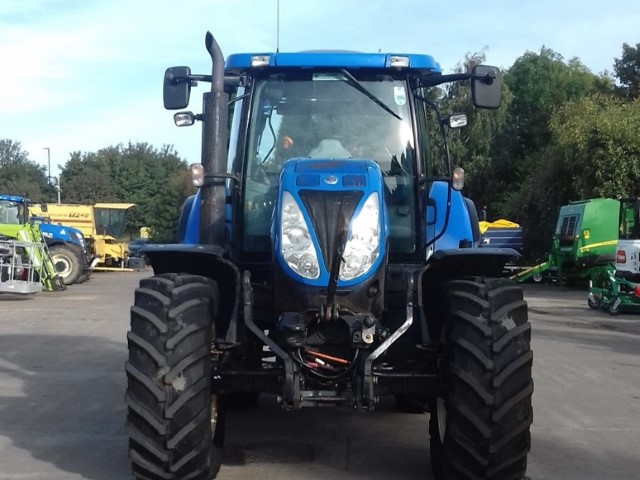 61173055 - New Holland T6080 Tractor