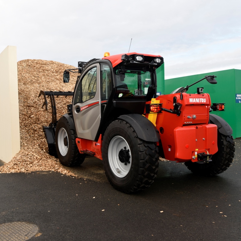 Manitou MLT635 Telehander