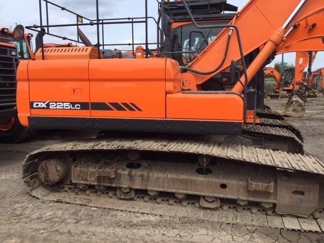 81172111 - Doosan DX225LC-3 Excavator