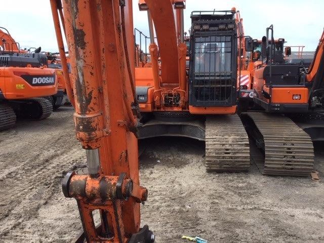 81172111 - Doosan DX225LC-3 Excavator