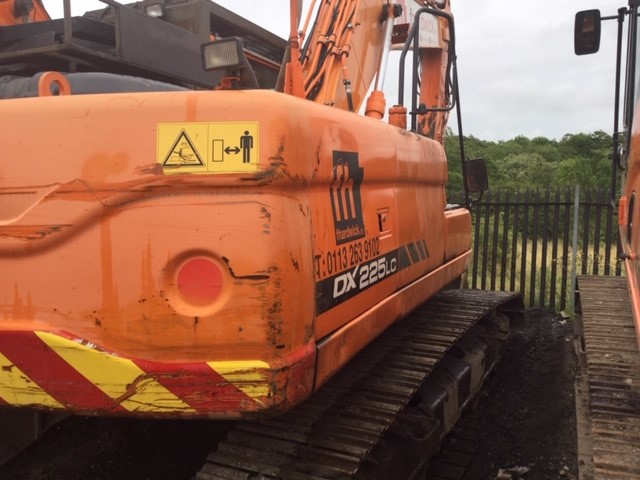 81173175 - Doosan DX225LC Excavator