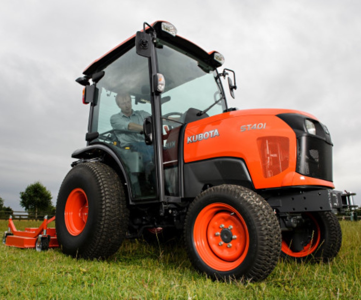 Kubota Compact Tractors Lloyd Ltd