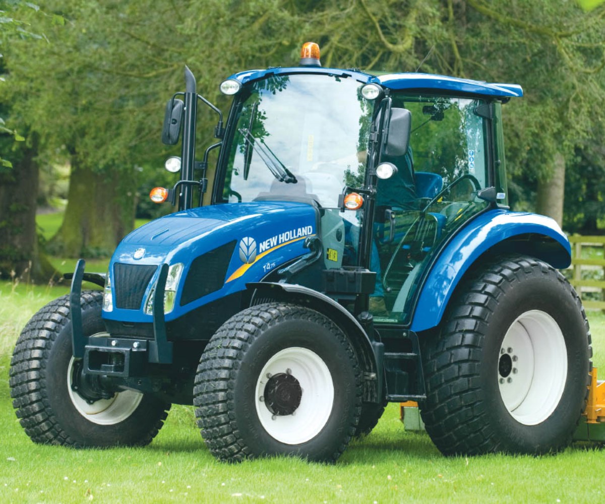 Top 105+ Pictures Pictures Of Tractors For Sale Completed 10/2023