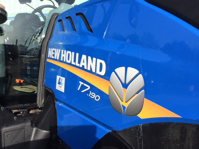 31165011 New Holland T7.190