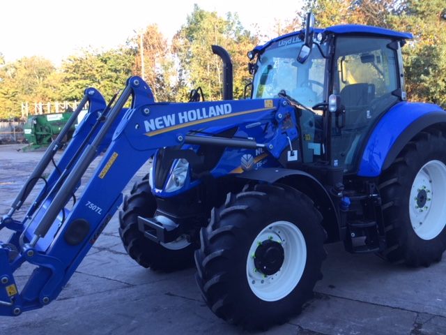 31169415 New Holland T5.120 Tractor