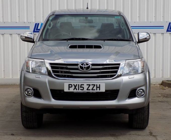 PX15 ZZH - Toyota Hilux Icon 2.5 D-4D Double Cab - £16995 +VAT