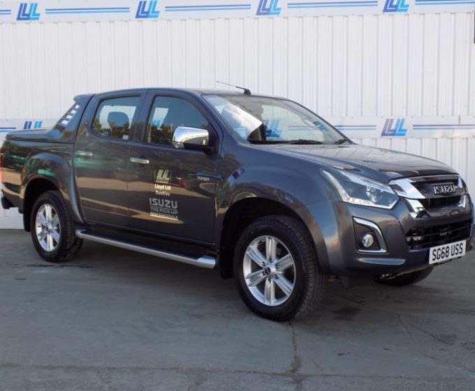 SG68 USS - Isuzu D-MAX 1.9 Yukon Nav+ Double Cab - £20595 +VAT