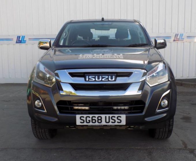 SG68 USS - Isuzu D-MAX 1.9 Yukon Nav+ Double Cab - £20595 +VAT