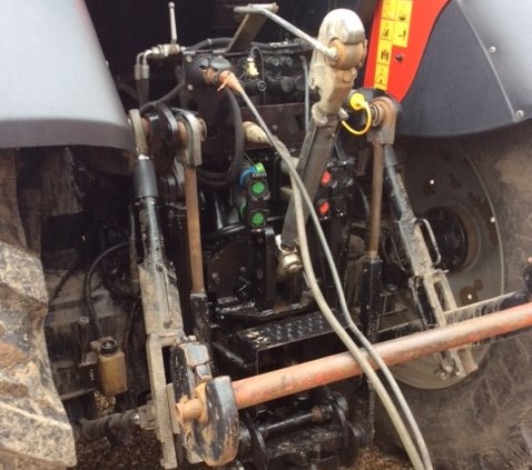 11174789 - Massey Ferguson 6480 Dyna 6 Tractor