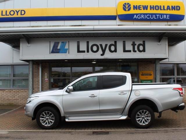 91174045 - Mitsubishi L200 Barbarian Double Cab Auto