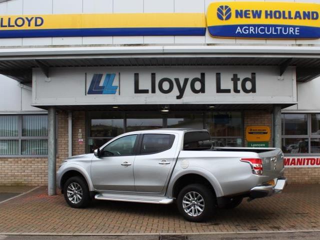 91174045 - Mitsubishi L200 Barbarian Double Cab Auto