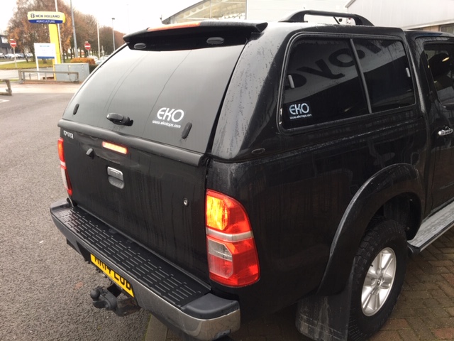 14 14 Toyota Hilux - £14495