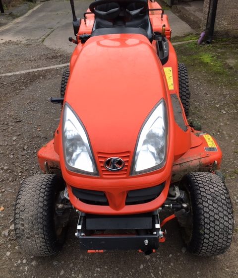 31176644 - Kubota GR2120 Garden Tractor
