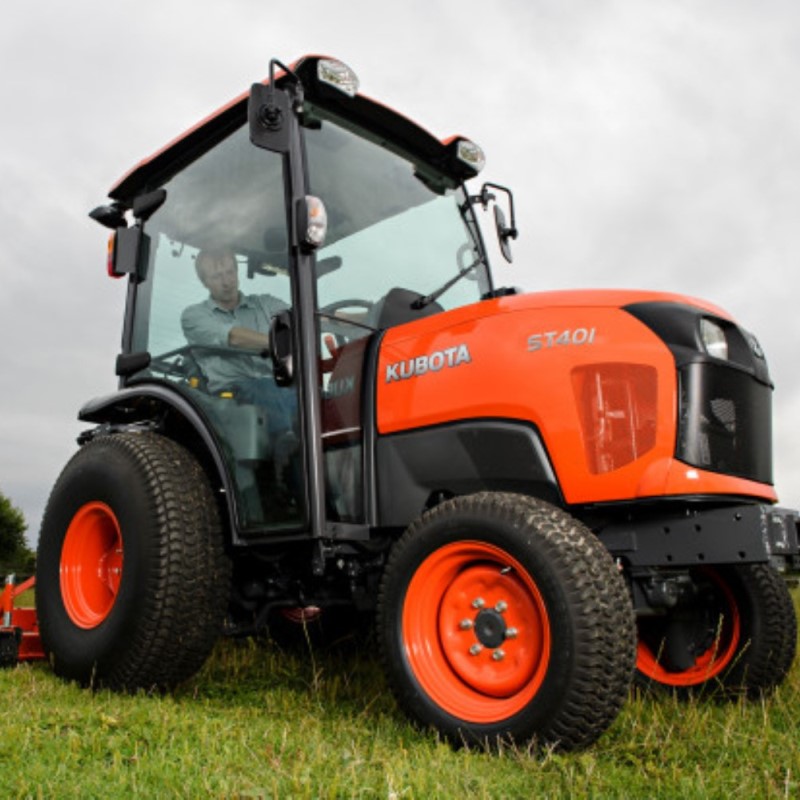 Kubota ST401 Compact Tractor