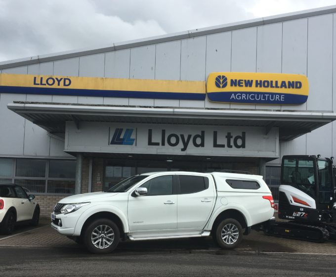 WM66 BXZ - Mitsubishi L200 Warrior Double Cab