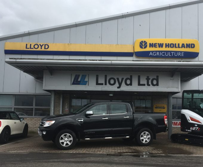 YS15 UDN - Ford Ranger Limited 2.2 Double Cab Auto