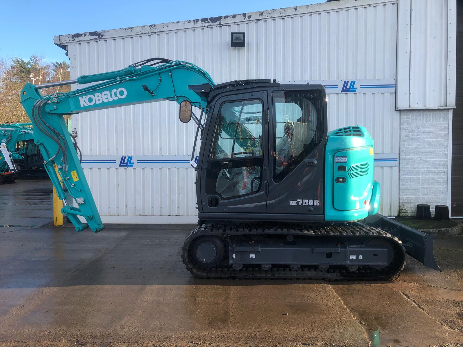 Kobelco SK75SR-7