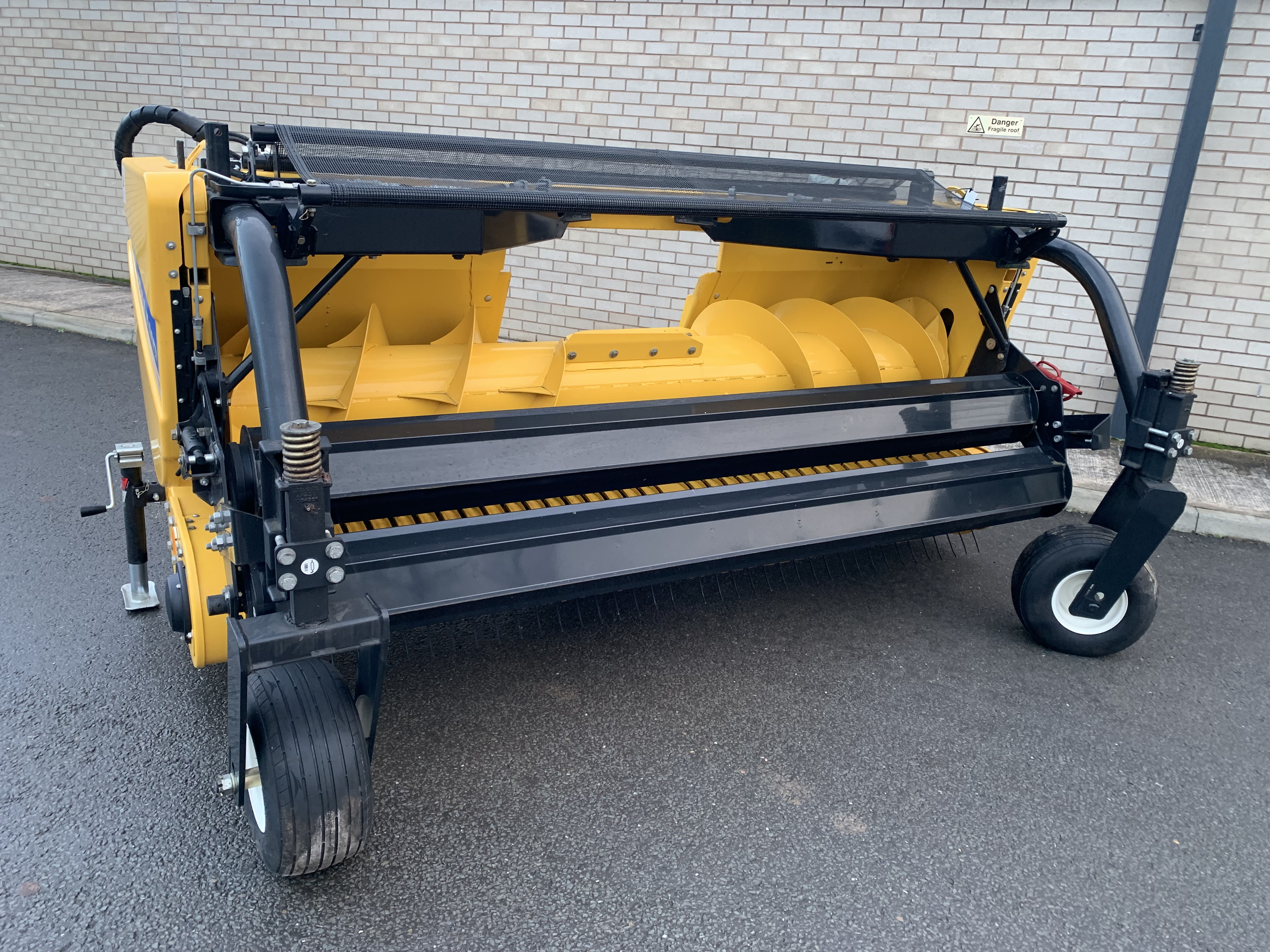 New Holland 300FP HP