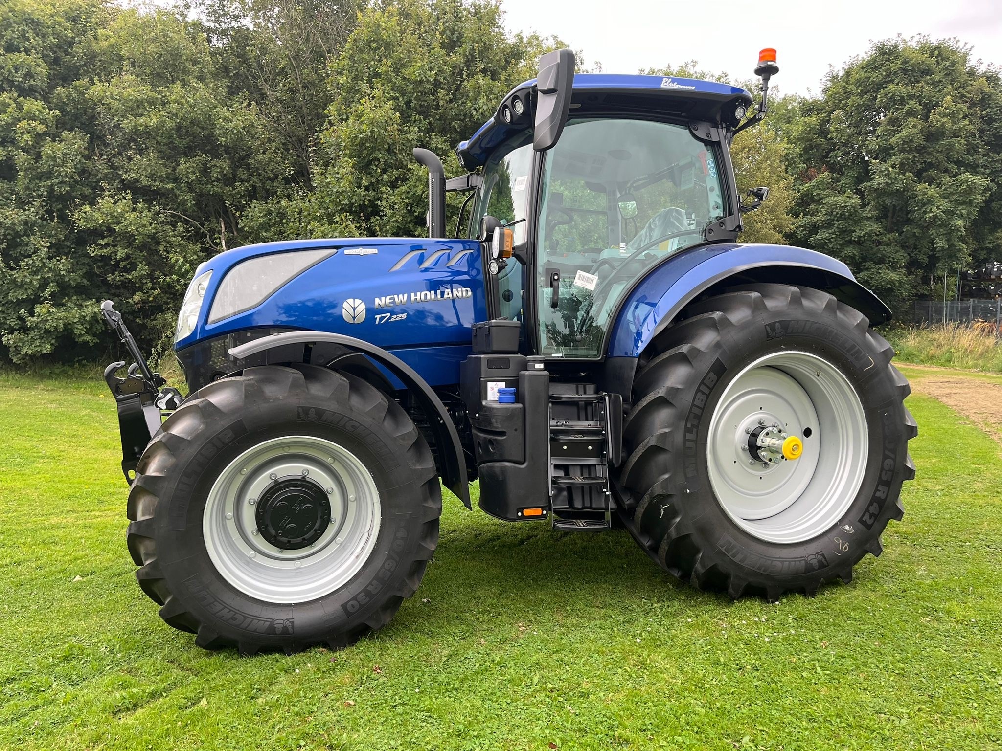 New Holland T7.225 Demo