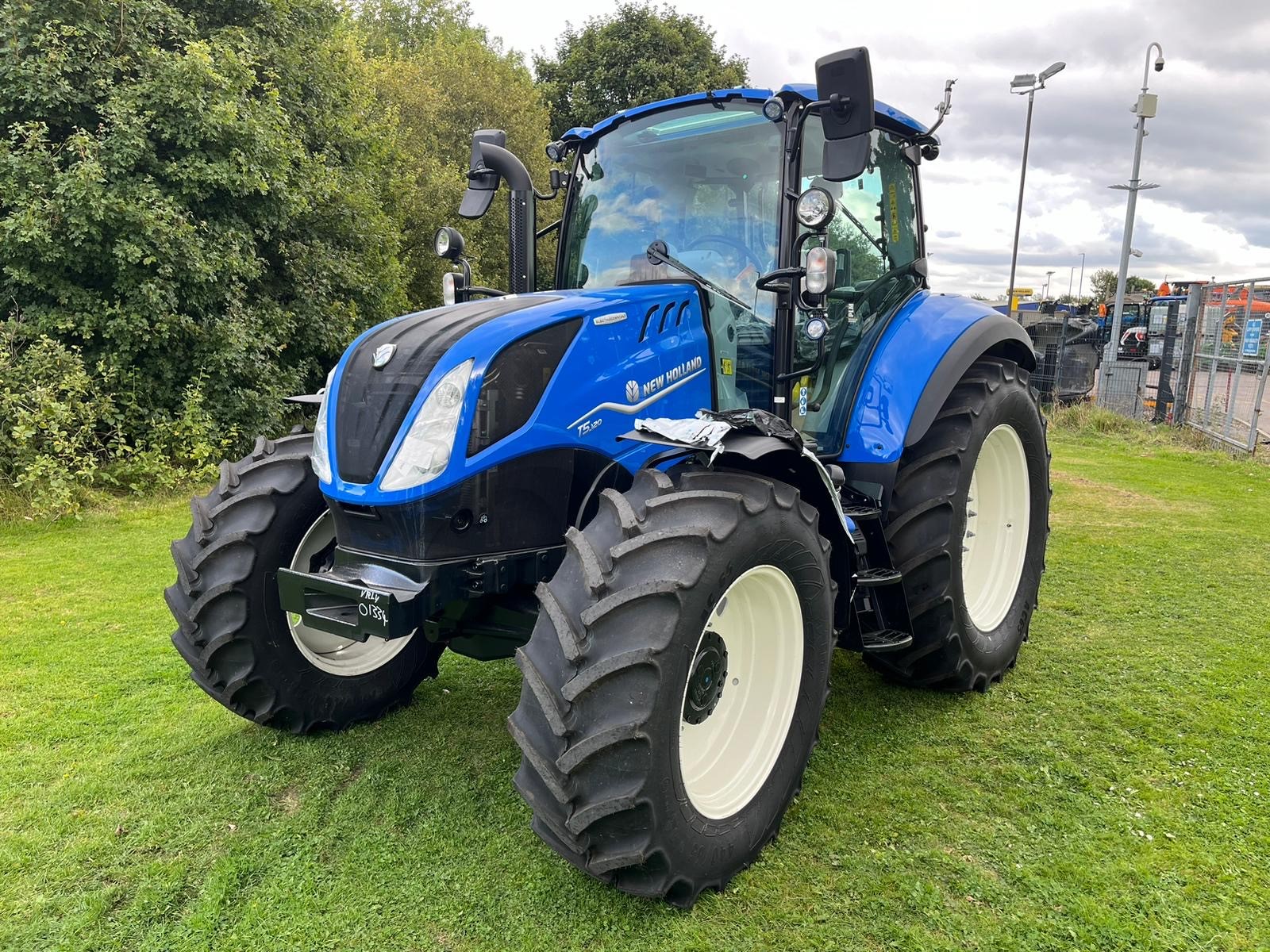 New Holland T5.120 Demo
