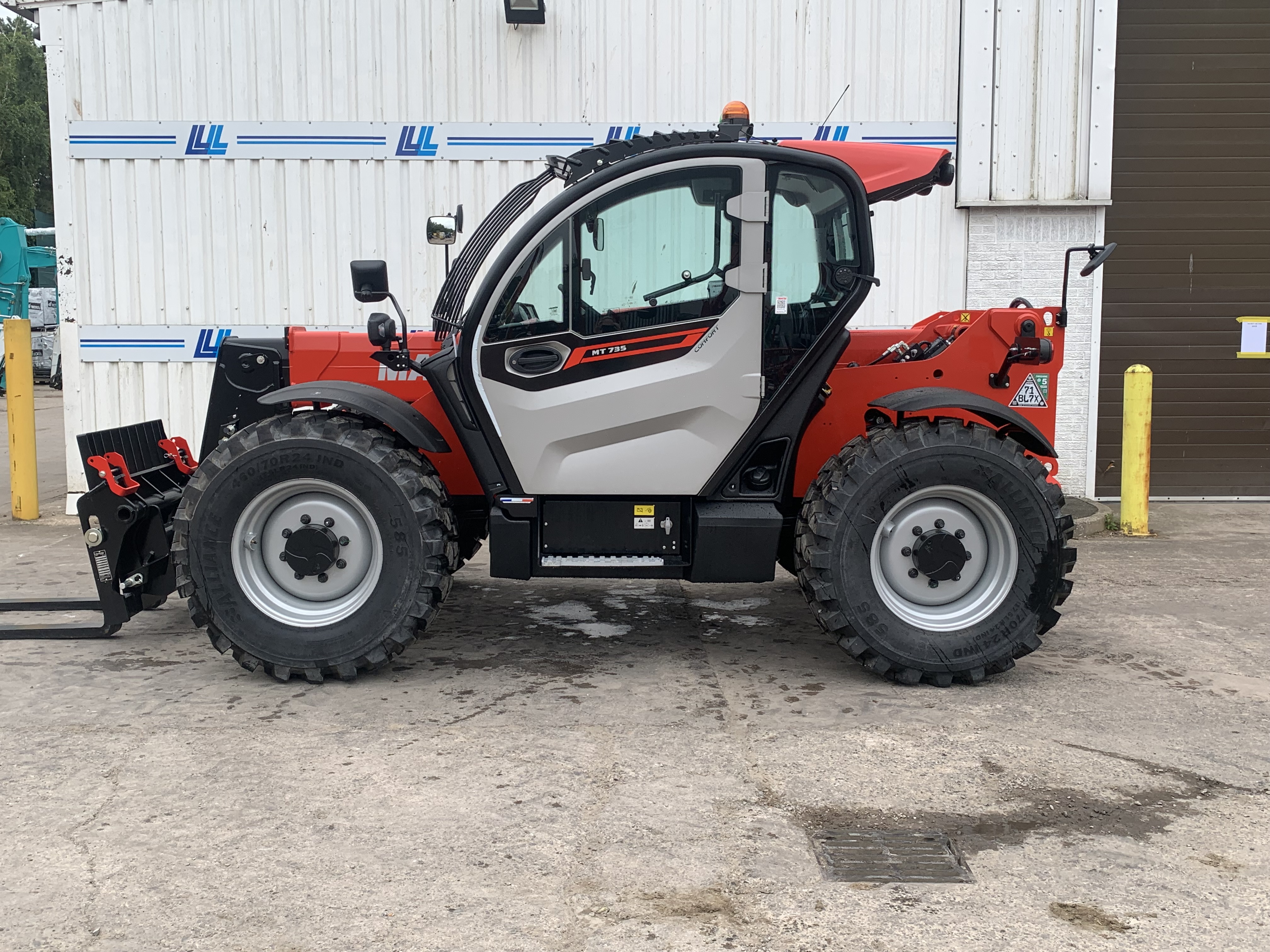 MANITOU MT735