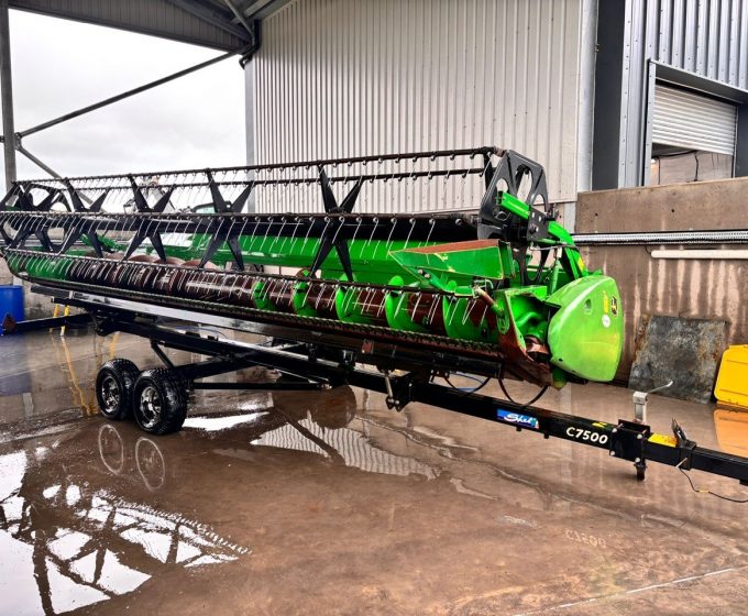 JD T670i combine - 41216489